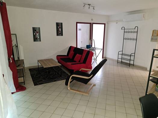 Appartement à vendre 87 500 € 3 pièces 2 chambres 56,9 m² Étage 2/2 Ganges 34190