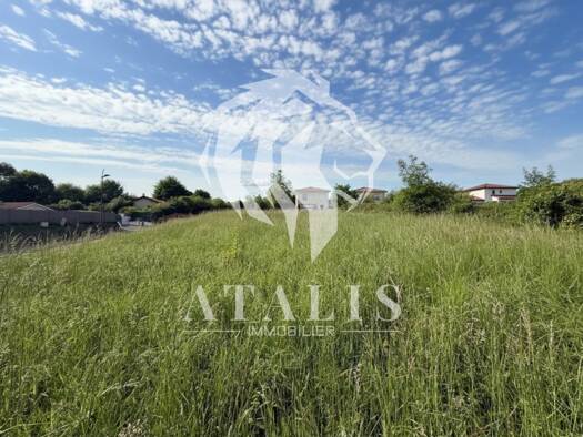 Terrain constructible à vendre 99 000 € 1 300 m² de terrain La Chapelle-de-Surieu 38150