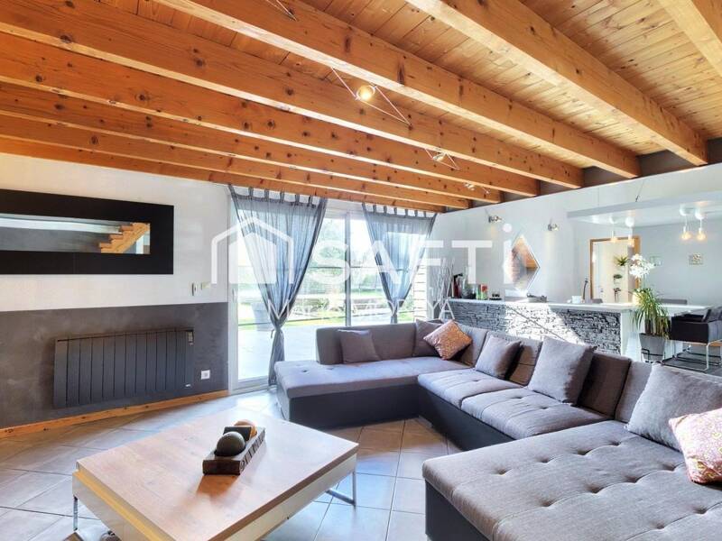 Maison à vendre, 210m², LA LANDE DE FRONSAC