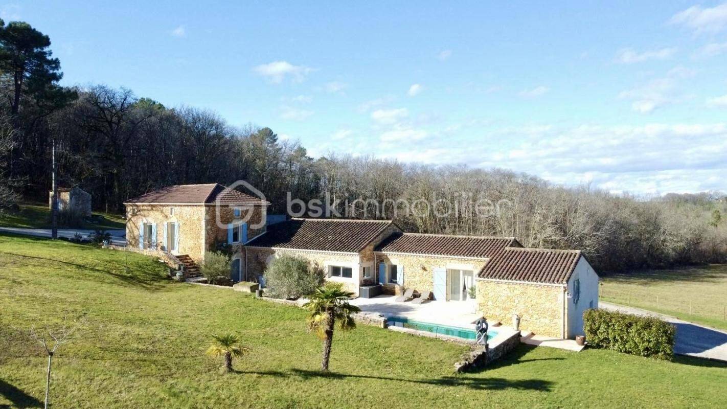 Maison à vendre, 210m², PUY L'EVEQUE