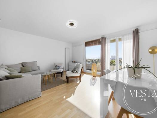 Appartement à vendre 290 000 € 5 pièces 4 chambres 99,9 m² Étage 5/5 Majnoni Fontaine-lès-Dijon 21121