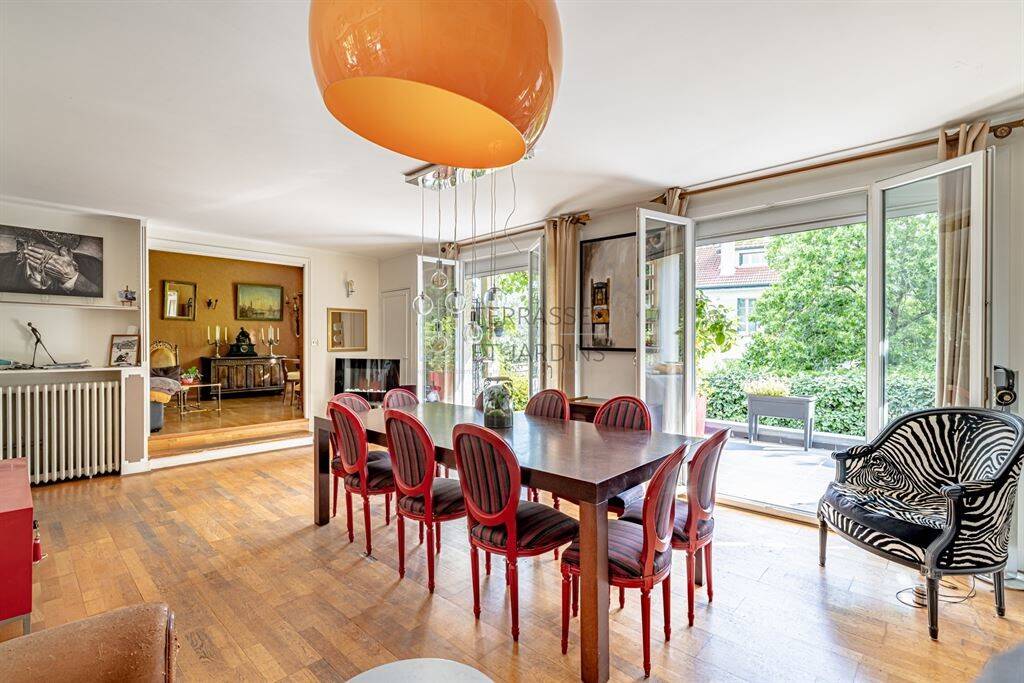Maison à vendre, 260m², SURESNES