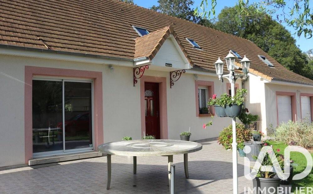 Maison à vendre, 182m², SAINT VICTOR DE CHRETIENVILLE