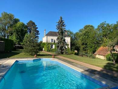 Maison à vendre 262 500 € 9 pièces 6 chambres 230 m² 47 642 m² de terrain Sarzay 36230