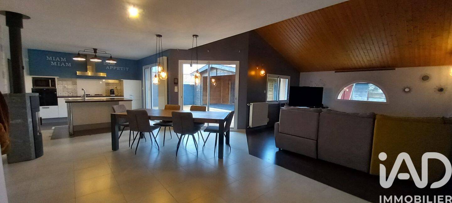 Maison à vendre, 135m², LA GAUBRETIERE