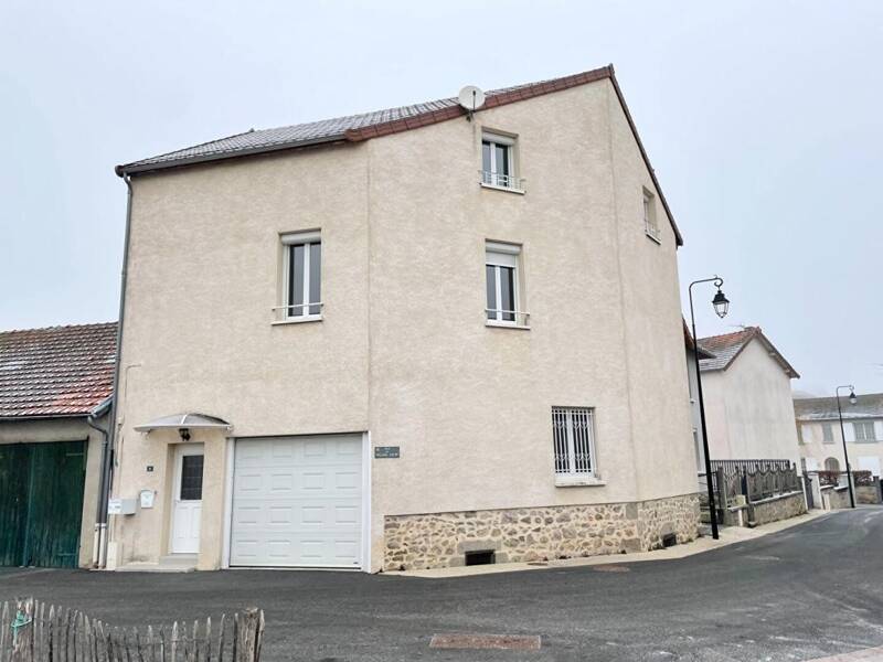 Maison à vendre, 127m², LE MAYET DE MONTAGNE
