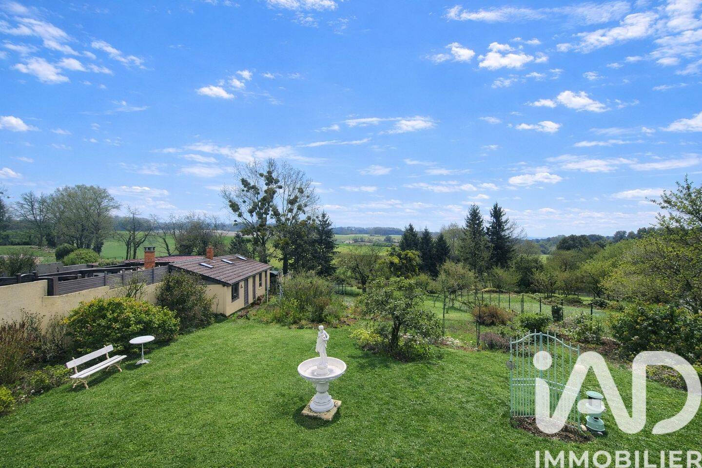 Maison à vendre, 150m², VIVIER AU COURT