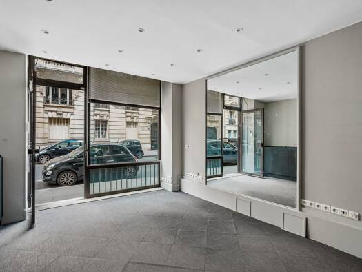 Local commercial à vendre 595 000 € 45 m² de surface de vente Gros Caillou Paris 7ème arrondissement 75007