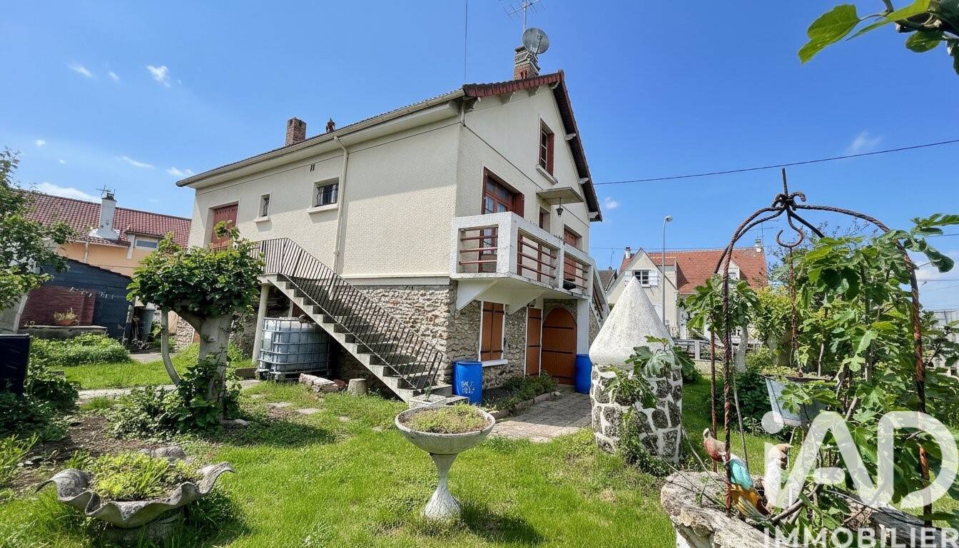 Maison à vendre, 182m², ROISSY EN BRIE