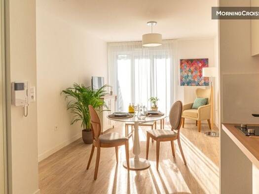 Appartement à louer 950 € 2 pièces 1 chambre 39 m² disponible dès maintenant Centre Ville Bourges 18000