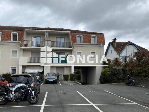 Appartement à louer 446 € 2 pièces 1 chambre 33,9 m² RDC Mairie-Stade-Bergereau-Depart Orthez 64300
