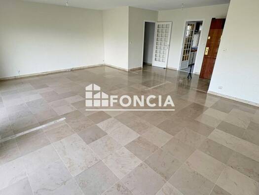 Appartement à louer 1 100 € 4 pièces 2 chambres 96,86 m² 4ème étage Valence Sud Valence 26000