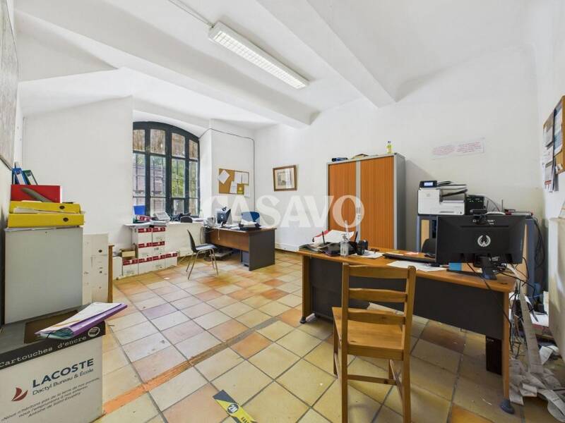 Maison à vendre, 1557m², LA FARE LES OLIVIERS