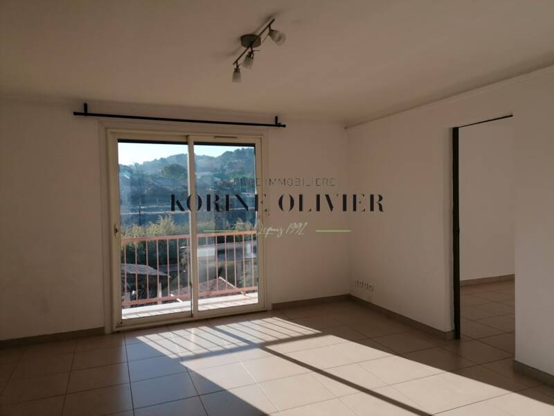 Maison à louer, 53m², PEYROLLES EN PROVENCE