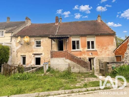 Maison à vendre 129 000 € 5 pièces 4 chambres 145,75 m² 541 m² de terrain Nesles-la-Montagne 02400