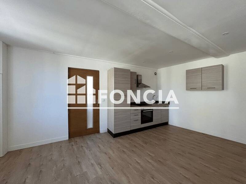 Maison à louer, 67m², TREVOUX