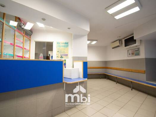Local commercial à vendre 259 000 € 103,6 m² de surface de vente Fosses 95470