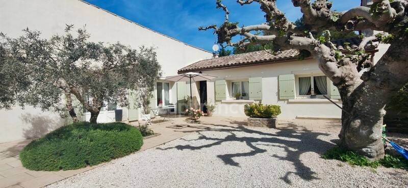 Maison à vendre, 130m², FONTVIEILLE
