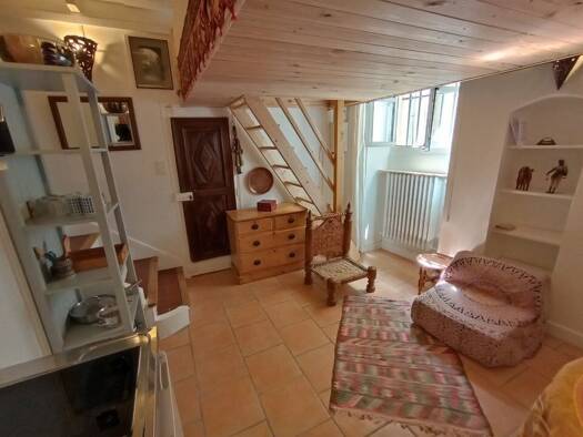 Studio à louer 420 € 1 pièce 15 m² Fontcouverte Avignon 84000