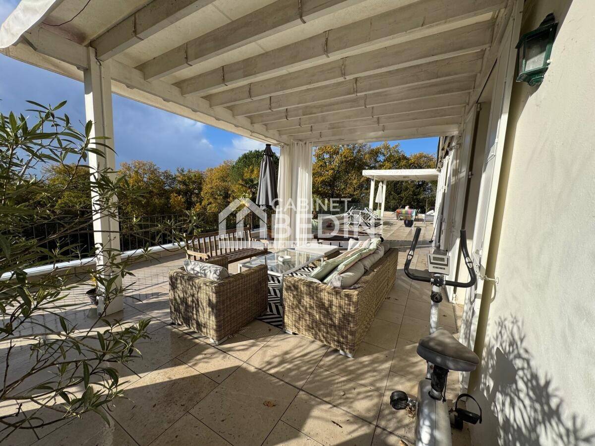 Maison à vendre, 381m², LATRESNE