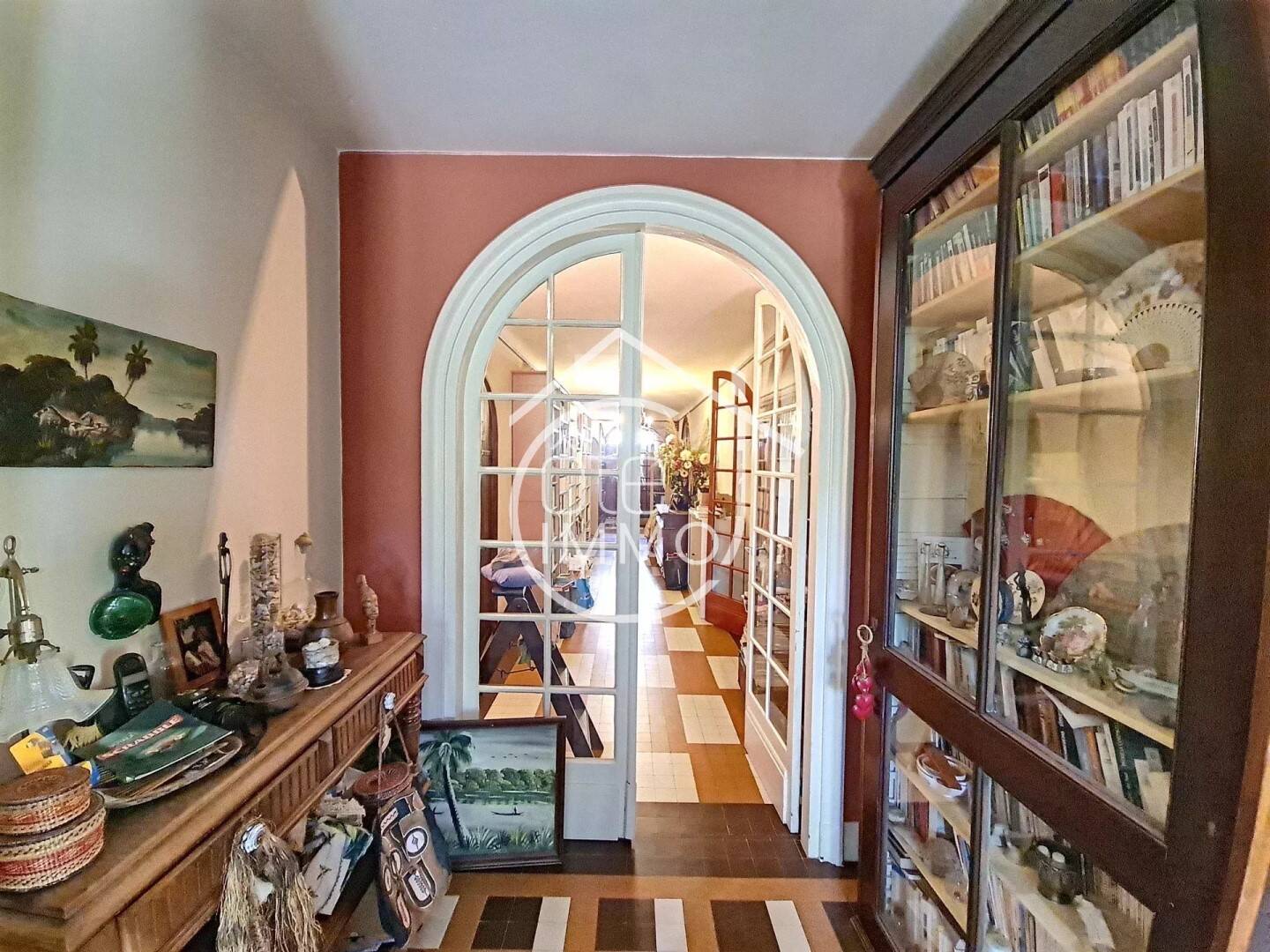 Maison à vendre, 371m², SAINTE FOY LA GRANDE