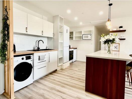Appartement à vendre 230 000 € 4 pièces 3 chambres 82 m² Étage 4/6 Champ de Mars Toulon 83000