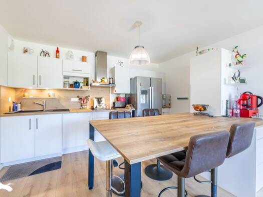 Appartement à vendre 329 868 € 3 pièces 2 chambres 63 m² Étage 1/2 La Métairie Les Sables-d'Olonne 85180