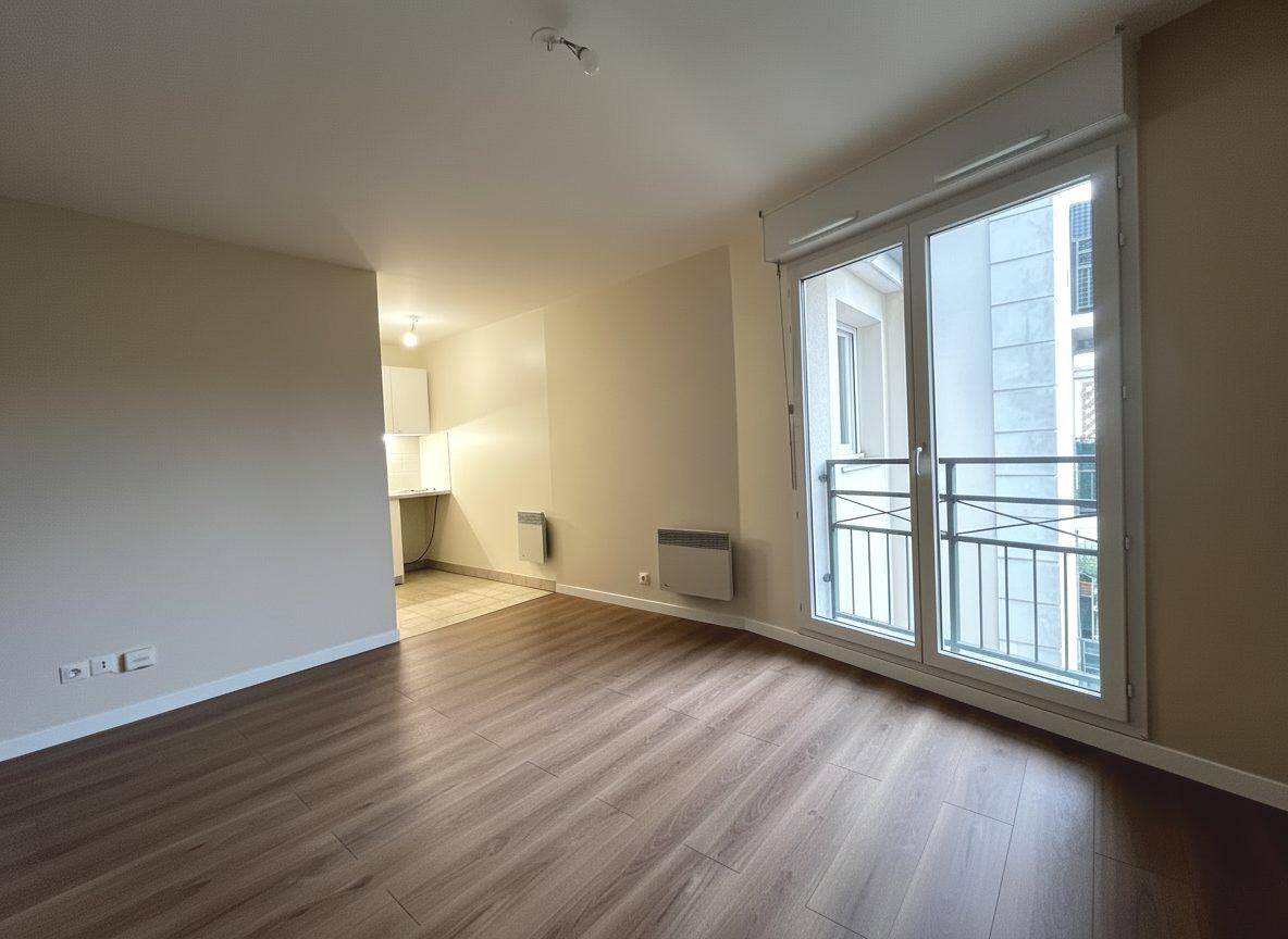 Maison à vendre, 27m², LES LILAS