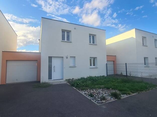 Maison à vendre 229 000 € 5 pièces 3 chambres 96 m² 250 m² de terrain Lachapelle-sous-Rougemont 90360