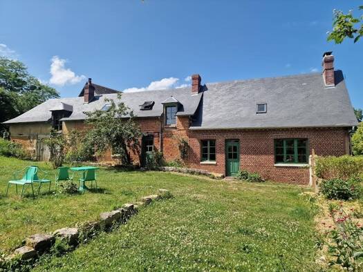Maison à vendre 230 000 € 5 pièces 3 chambres 108 m² 1 460 m² de terrain Lyons la Foret 27480