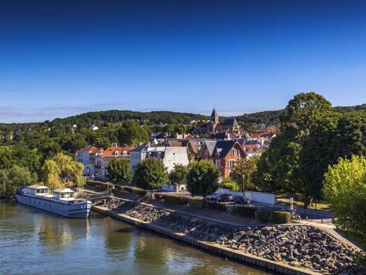 Appartement à louer 830 € 2 pièces 1 chambre 39,9 m² RDC/4 Sud Triel-sur-Seine 78510