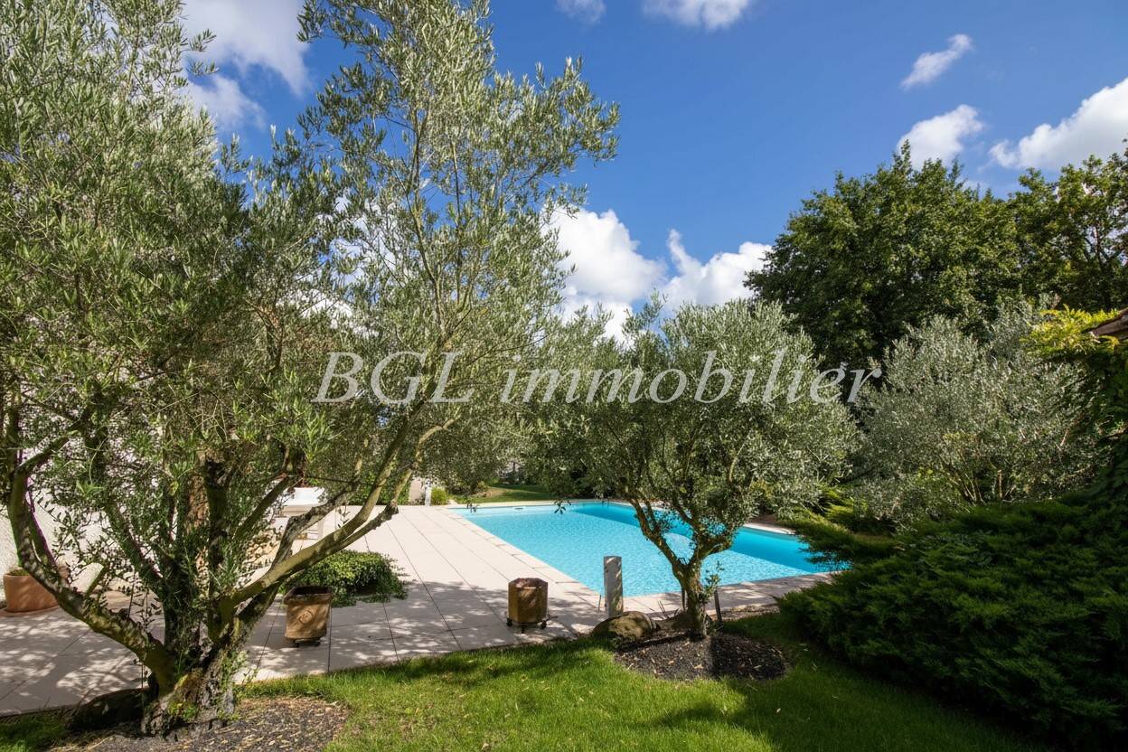 Maison à vendre, 204m², GUJAN MESTRAS