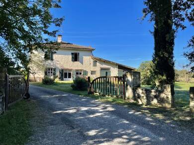 Maison à vendre 279 000 € 7 pièces 3 chambres 160 m² 6 600 m² de terrain Bruniquel 82800