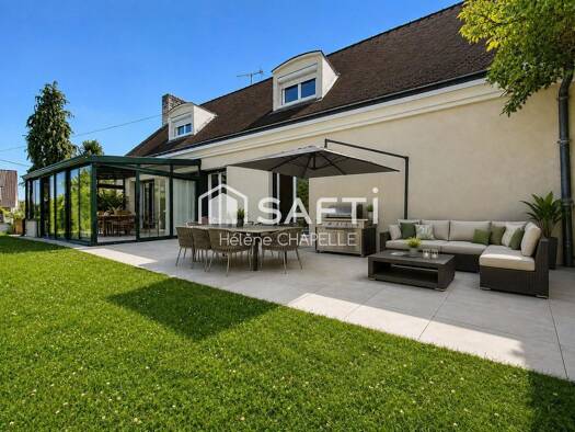 Maison à vendre 644 000 € 9 pièces 6 chambres 220 m² 2 747 m² de terrain Presles 95590