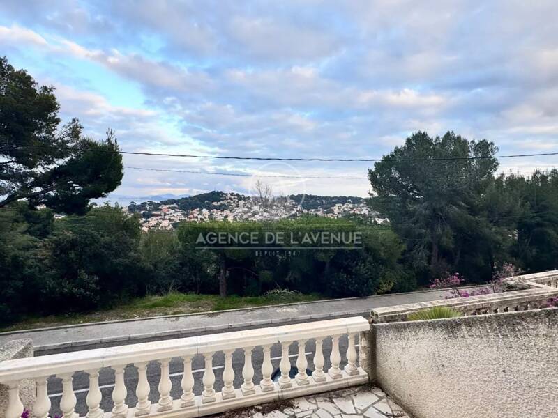 Maison à louer, 97m², SIX FOURS LES PLAGES
