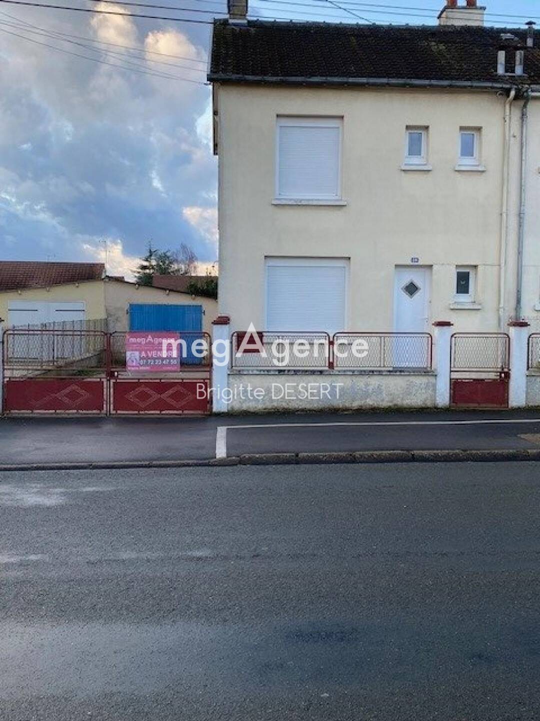Maison à vendre, 84m², SAINT COSME EN VAIRAIS