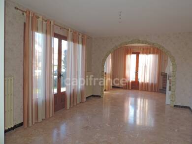 Maison à vendre 275 000 € 5 pièces 4 chambres 112 m² 960 m² de terrain Dompierre-sur-Veyle 01240