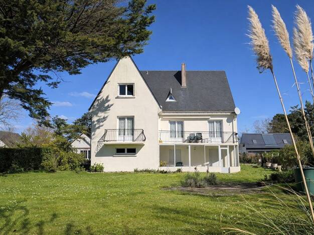 Maison à vendre 495 000 € 8 pièces 6 chambres 200 m² 1 144 m² de terrain Mesquer 44420