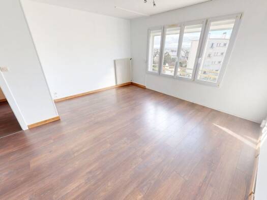Appartement à vendre 130 000 € 4 pièces 3 chambres 69 m² Étage 4/4 La Grâce de Dieu Caen 14000