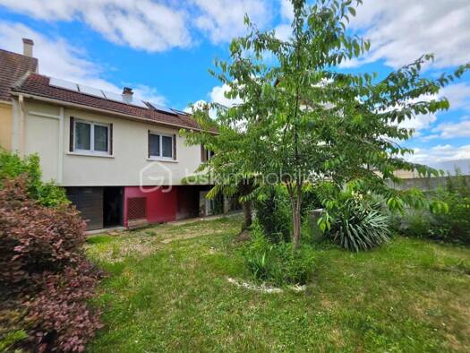 Maison à vendre 305 000 € 5 pièces 3 chambres 100 m² 500 m² de terrain Les Coudreaux Montfermeil 93370
