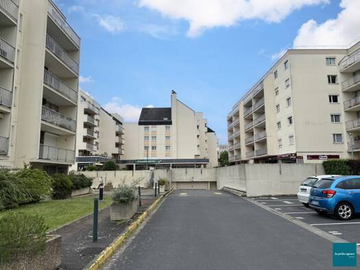 Appartement à vendre 273 000 € 4 pièces 3 chambres 85,8 m² 2ème étage Saint Jean Eudes-Saint Gilles Caen 14000