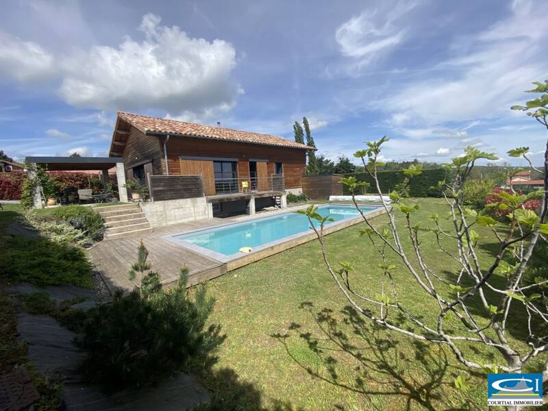 Maison à vendre, 164m², SAINT JEAN DE MUZOLS