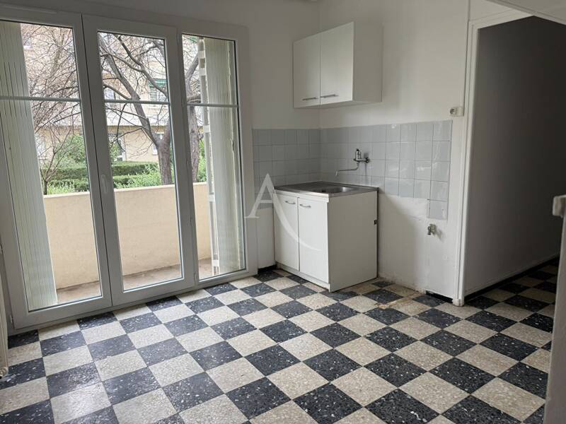 Maison à louer, 63m², LA CRAU