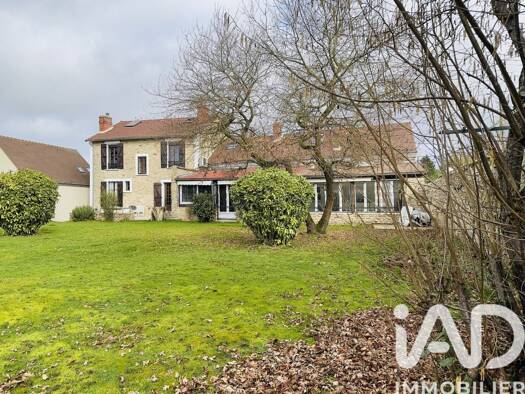 Maison à vendre 598 000 € 7 pièces 5 chambres 235 m² 1 745 m² de terrain Chailly-en-Bière 77930