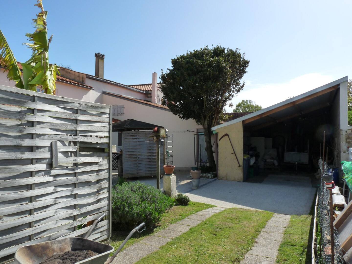 Maison à vendre, 161m², SAINT LAURENT DE LA PREE