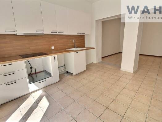 Immeuble à vendre 198 000 € 129 m² Gignac 34150