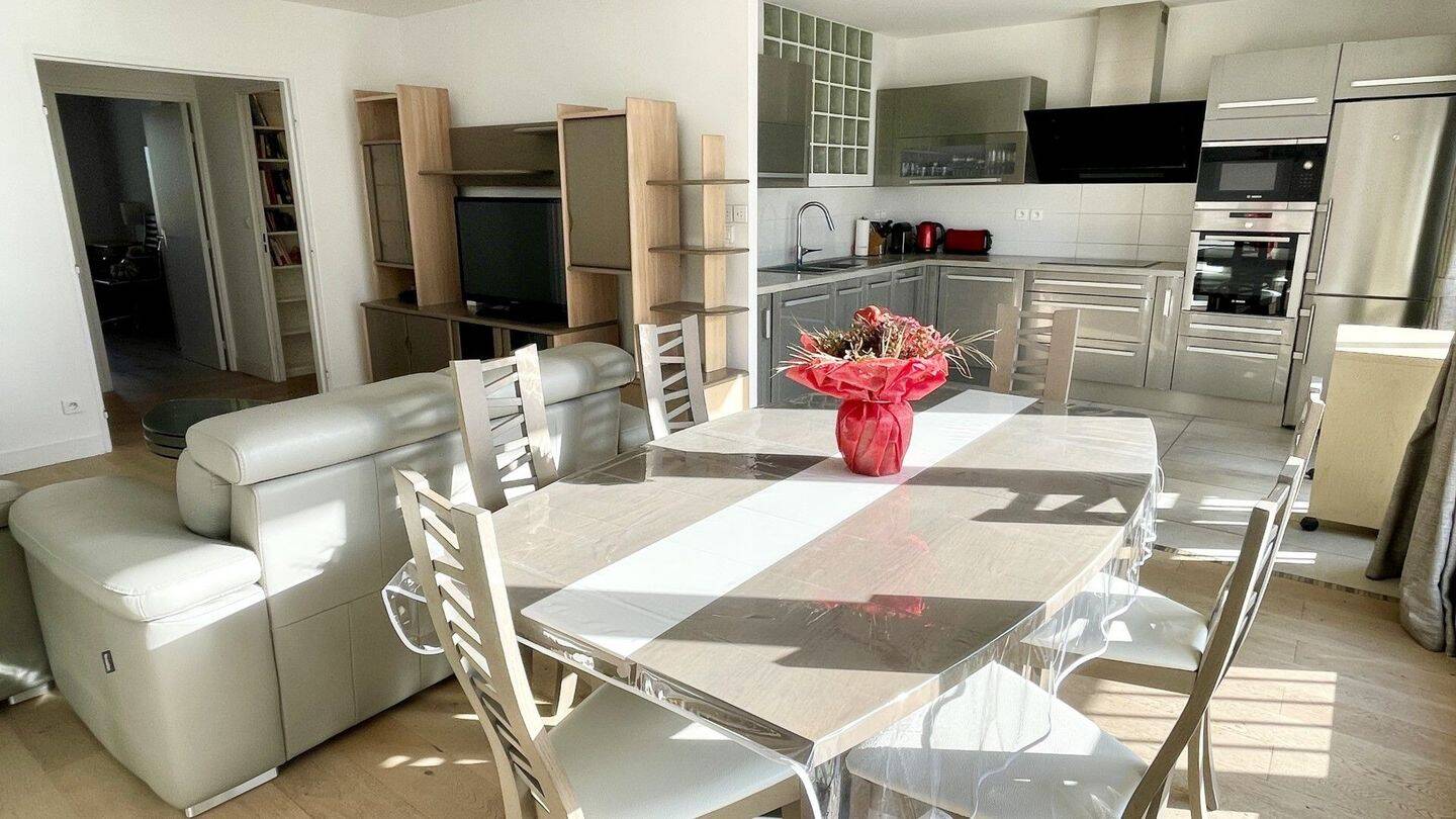 Maison à louer, 69m², ISSY LES MOULINEAUX