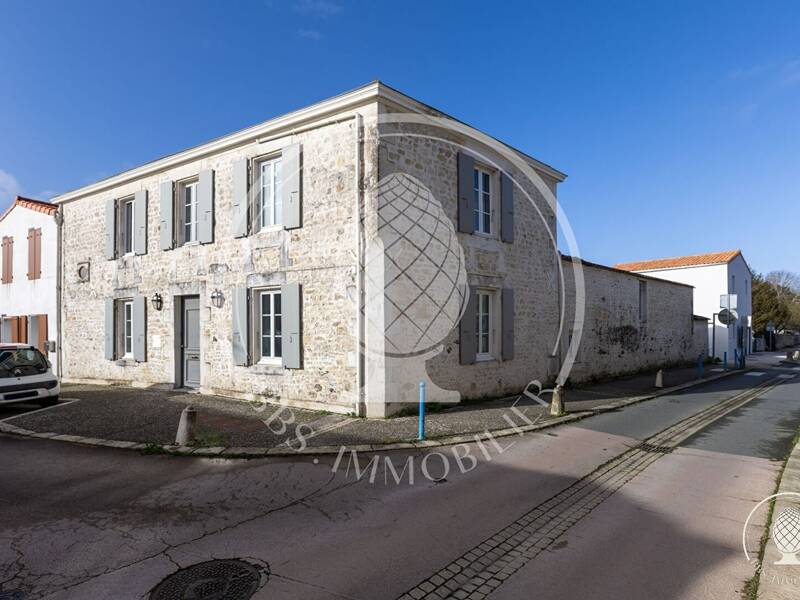 Maison à vendre, 190m², L'HOUMEAU