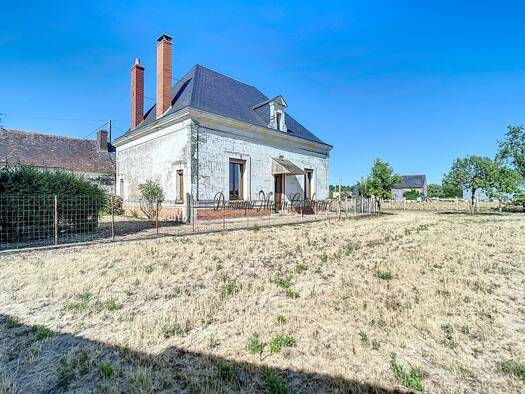 Ferme à vendre 108 000 € 3 pièces 2 chambres 78 m² 1 910 m² de terrain Lhomme 72340