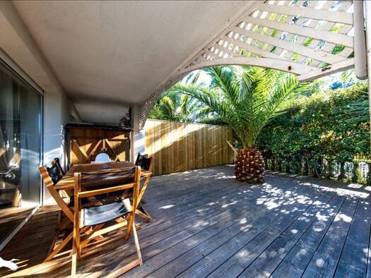 Duplex à vendre 299 000 € 4 pièces 3 chambres 77 m² RDC/1 Lanton 33138